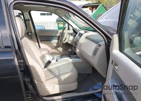 2011 Mercury Mariner Premier z USA, uszkodzony, nr VIN 4M2CN9HG7BKJ03485